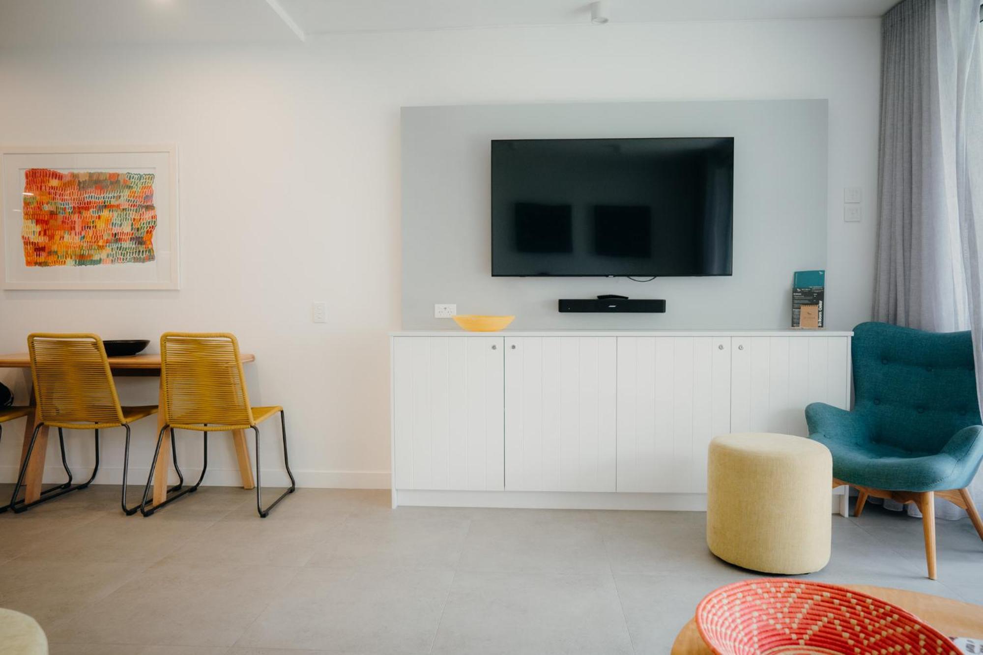 Netanya Noosa Beachfront Resort Экстерьер фото